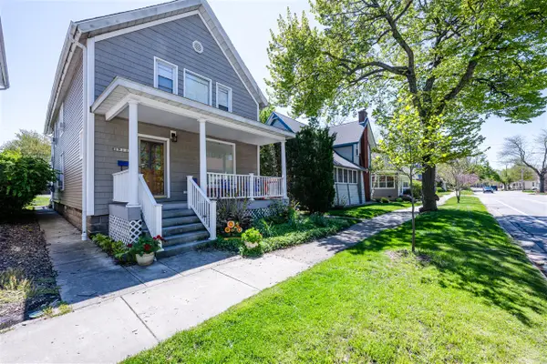 911 Lake, Saint Joseph, MI 49085
