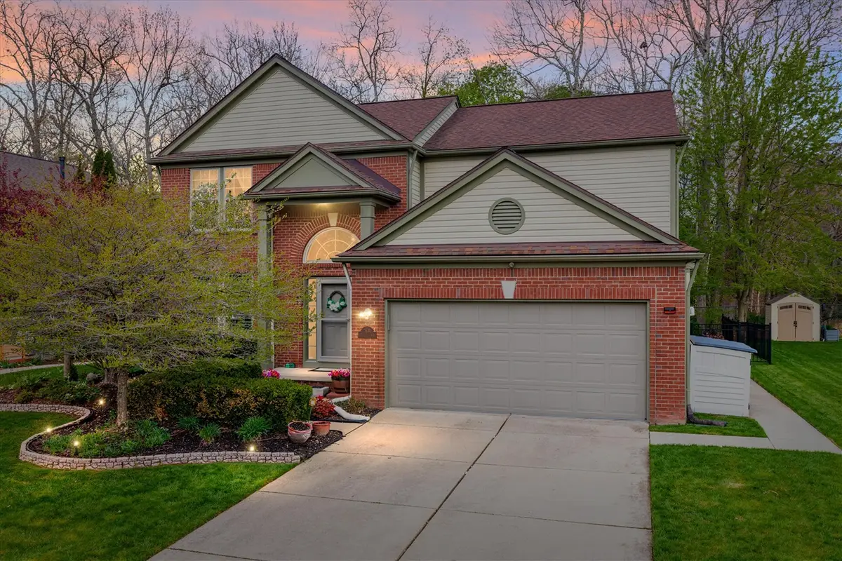 7641 Turrillium, Waterford, MI 48327 - #1