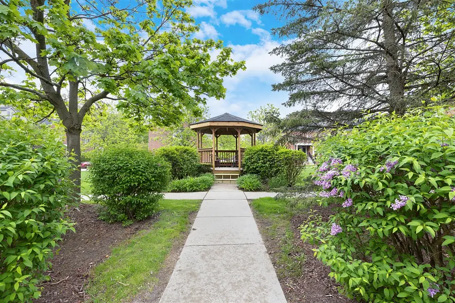 16992 Farmington, Livonia, MI 48154 - #3