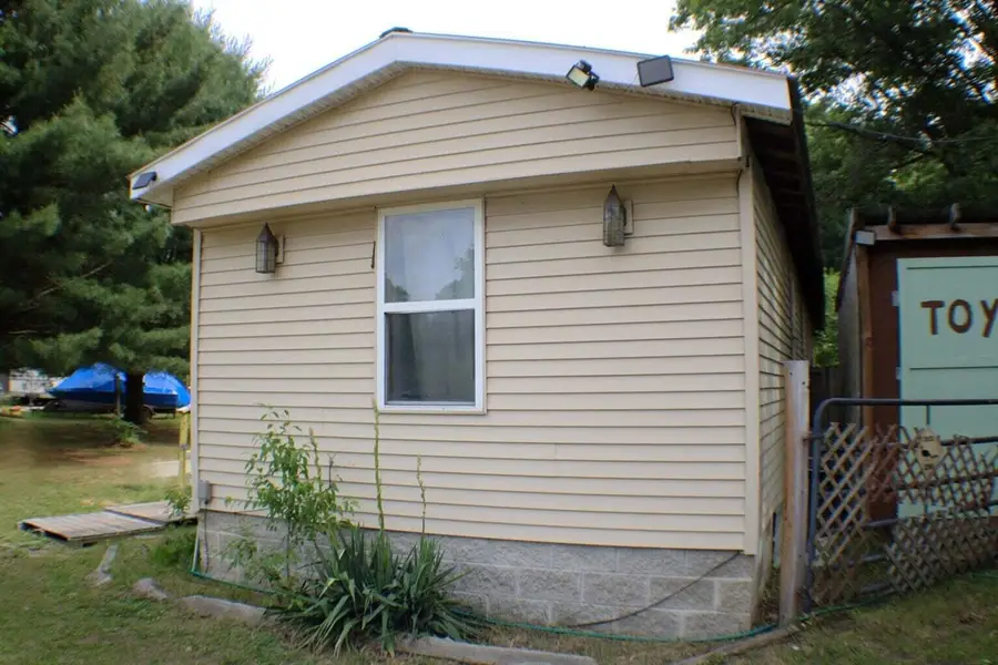 568 S Nancy, White Cloud, MI 49349 - #2