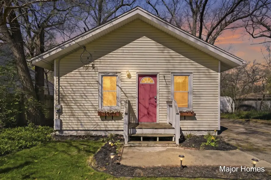 4901 Buchanan, Wyoming, MI 49548 - #2