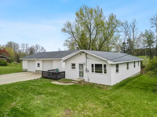 15065 21 Mile, Big Rapids, MI 49307
