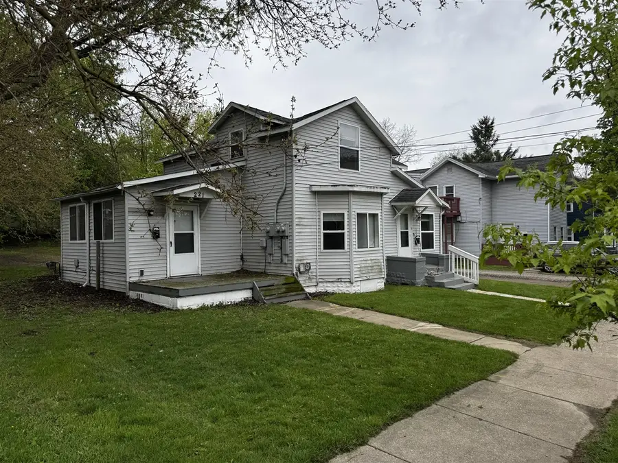 221-223 W Mason, Jackson, MI 49203 - #3