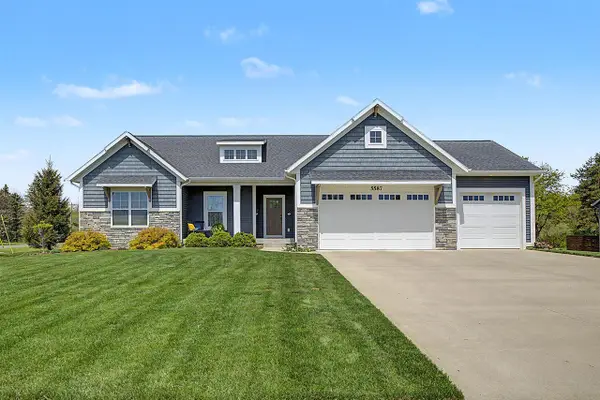 5587 Stanton Woods, Hudsonville, MI 49426
