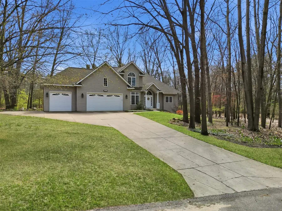 5859 Dix, Belmont, MI 49306 - #3