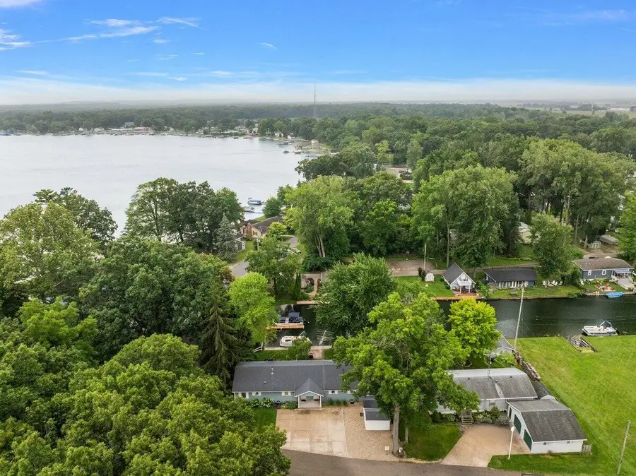 3651 England, Shelbyville, MI 49344 - #2