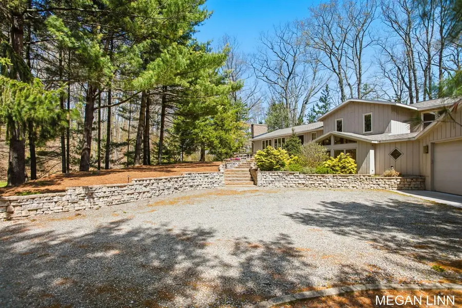 7135 Lakeshore, West Olive, MI 49460 - #2