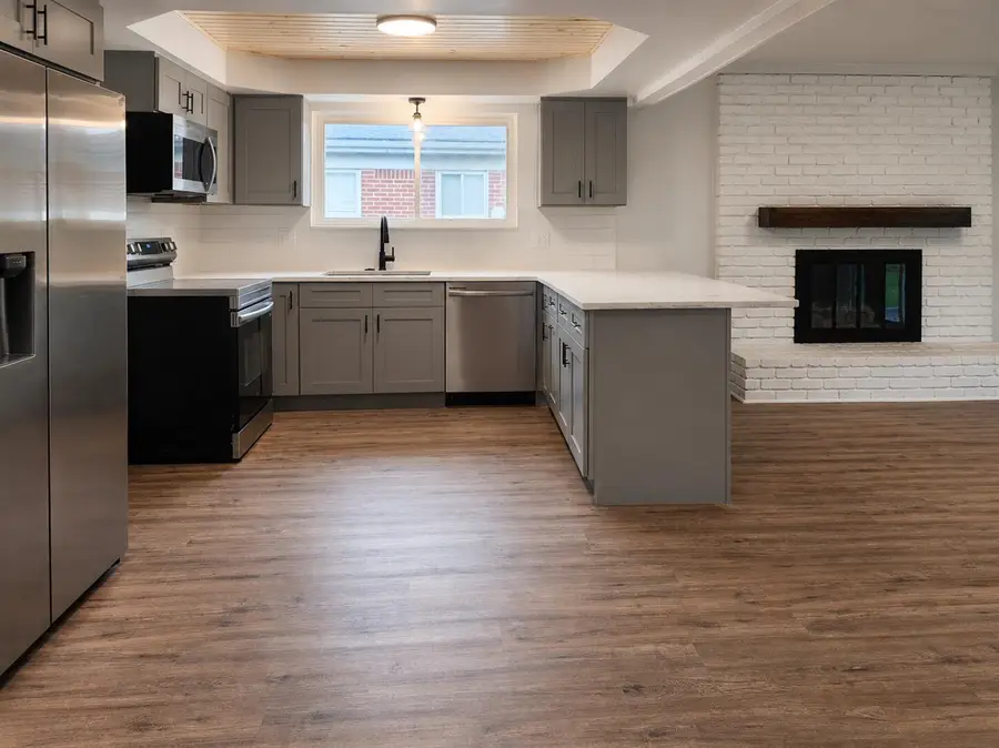 13070 Picadilly, Sterling Heights, MI 48312 - #3