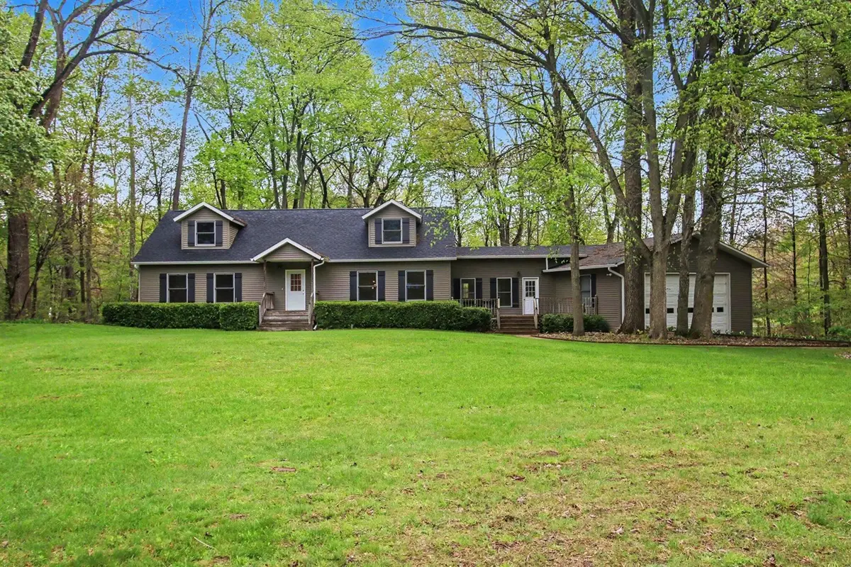 921 Black River, Bangor, MI 49013 - #1