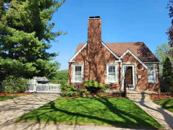 8969 Ruth, Allen Park, MI 48101