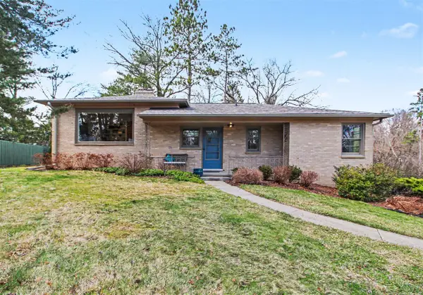 20 Heatheridge, Ann Arbor, MI 48104