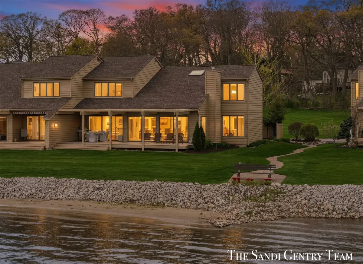 15780 N Prospect Point, Spring Lake, MI 49456 - #1