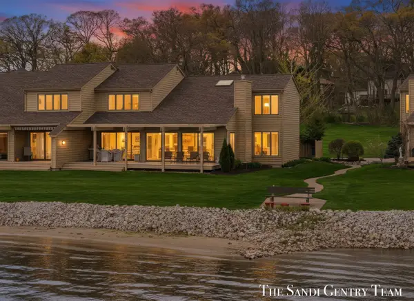 15780 N Prospect Point, Spring Lake, MI 49456