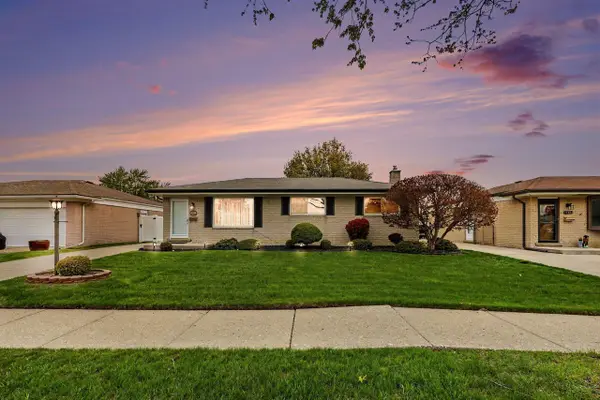 15569 Alsip, Roseville, MI 48066
