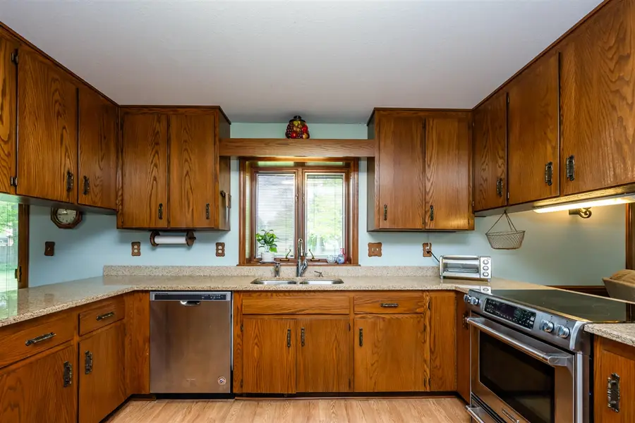 2876 Kim, Saint Joseph, MI 49085 - #3