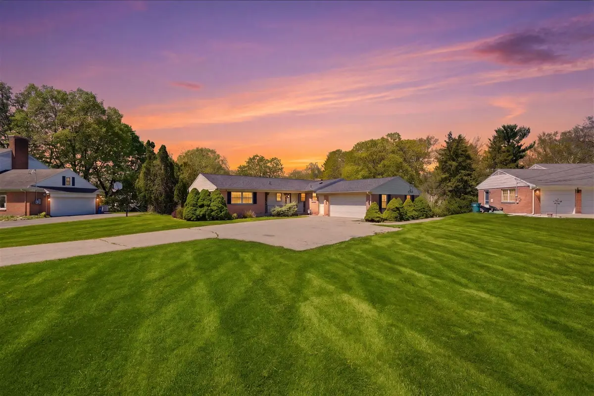2143 Osceola, Grand Rapids, MI 49506 - #1