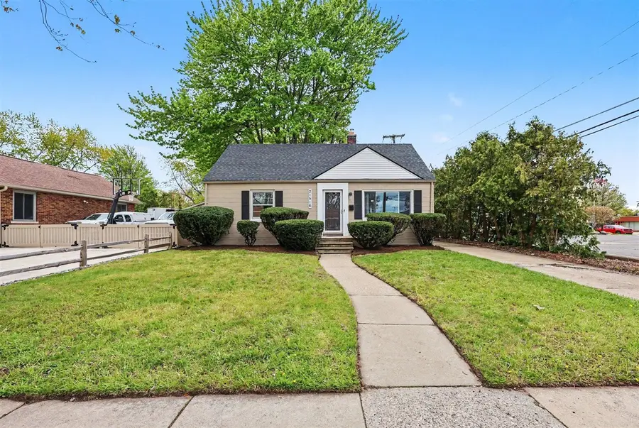 21516 Madison, Saint Clair Shores, MI 48081 - #2