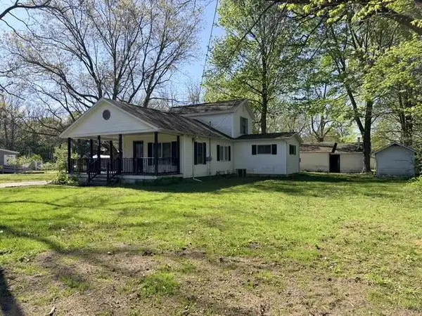 549 Academy, Allegan, MI 49010