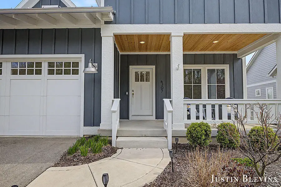 4297 Riverlands, Grand Rapids, MI 49525 - #3
