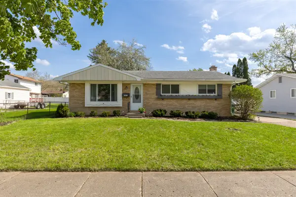 3415 Karen, Lansing, MI 48911