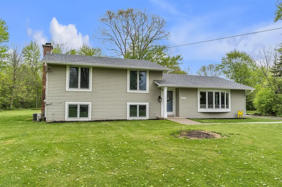 1675 S Sheldon, Canton, MI 48188 - #2