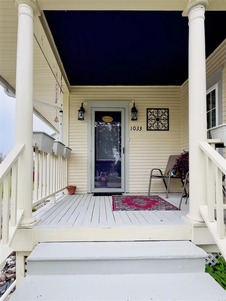 1033 Washington, Lake Odessa, MI 48849 - #3