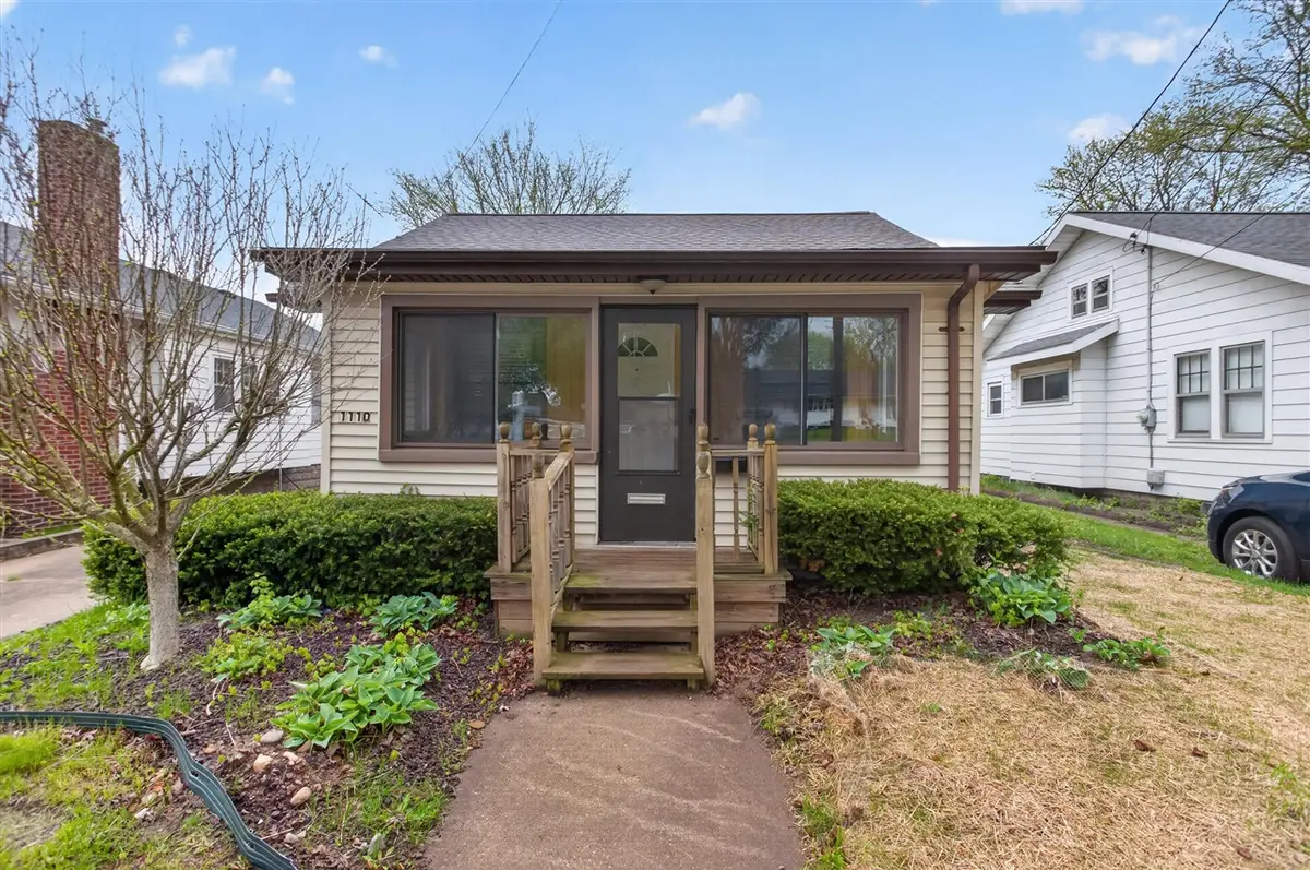 1110 E North, Jackson, MI 49202 - #1