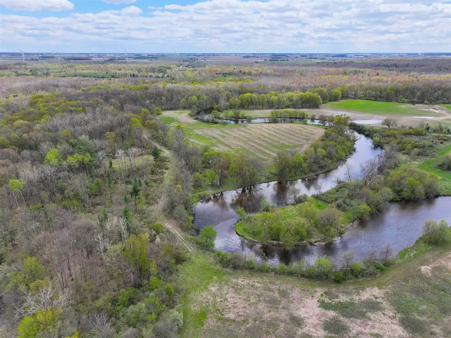 V/L 140A S S Eleven Mile, Breckenridge, MI 48615 - #2