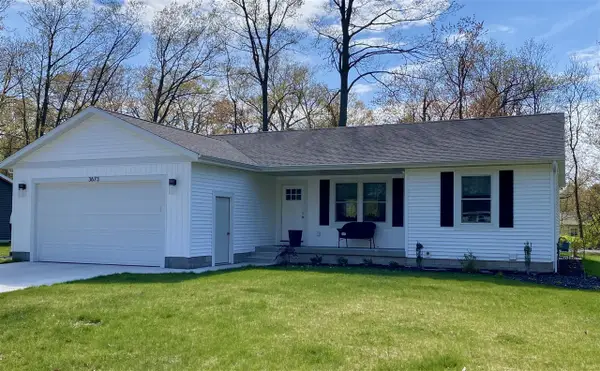 3673 Waalkes, Norton Shores, MI 49444