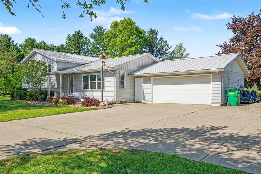 64874 Lutz, Constantine, MI 49042 - #2