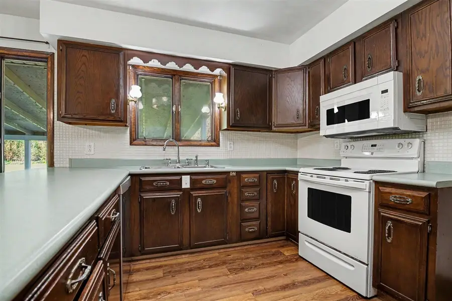 64874 Lutz, Constantine, MI 49042 - #3