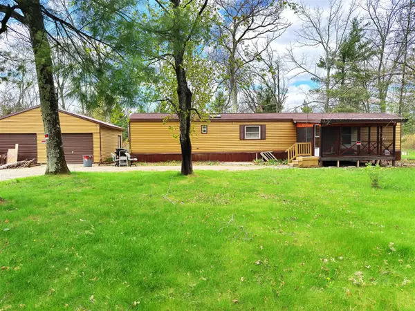 9189 S Oakland, Baldwin, MI 49304