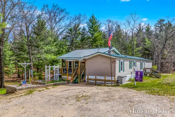 4376 E 24th, Chase, MI 49623