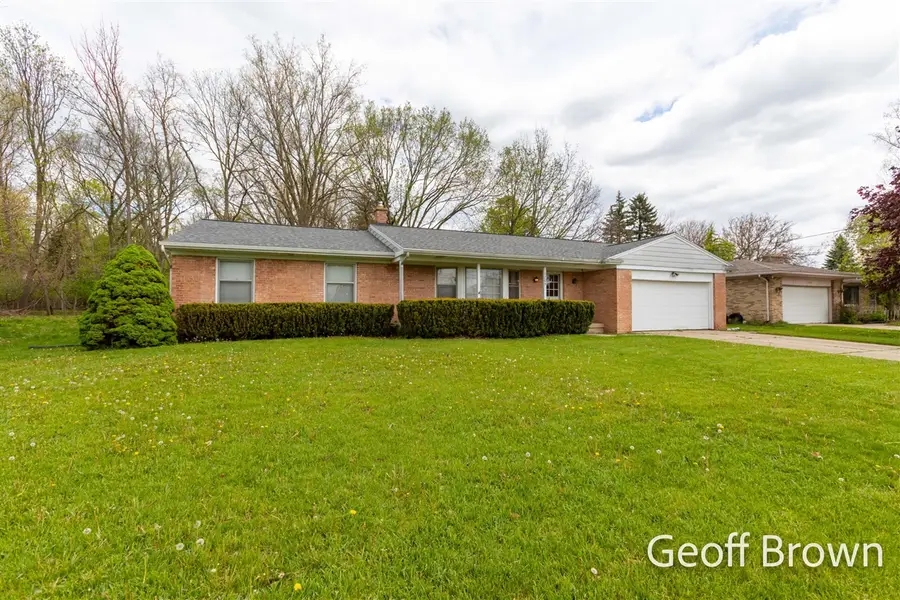 1705 Kendall, Grand Rapids, MI 49508 - #3