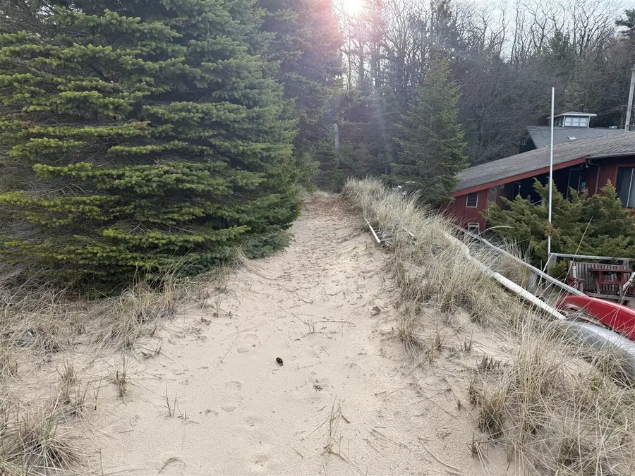VL N Montgomery, Pentwater, MI 49449 - #2