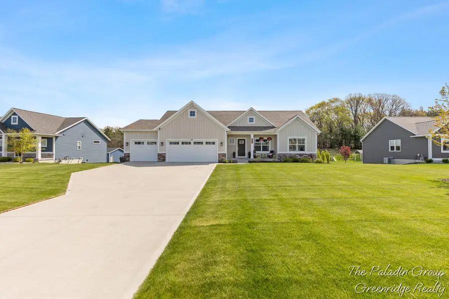 9404 Shoreway, West Olive, MI 49460 - #2