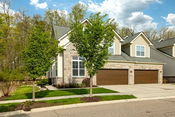 3000 N Spurway, Ann Arbor, MI 48105
