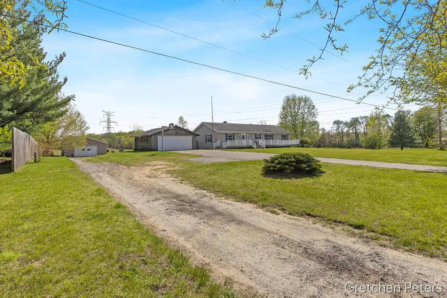 3136 140th, Dorr, MI 49323 - #3