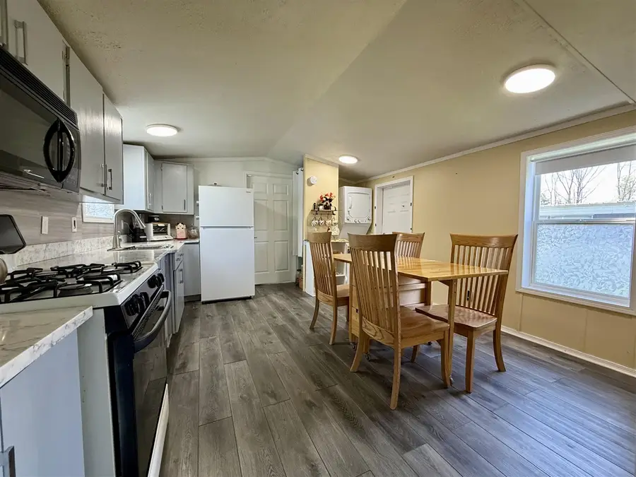 333 E Lakewood #10, Holland, MI 49424 - #2