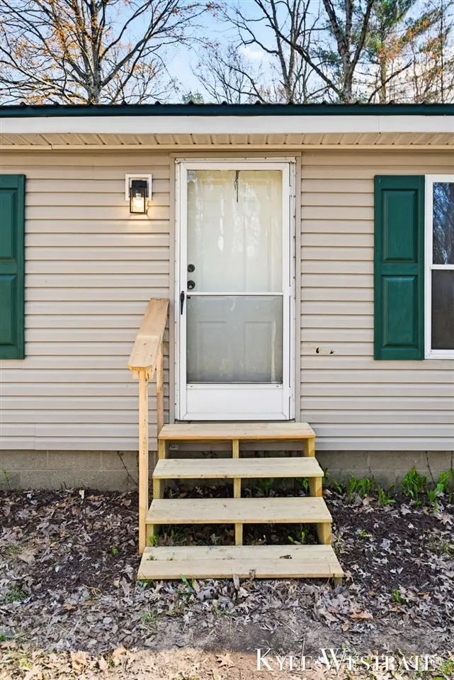 9470 Schow, Holton, MI 49425 - #3