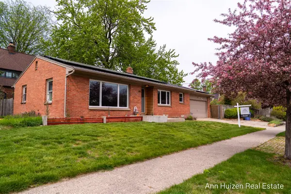 203 Alger, Grand Rapids, MI 49507