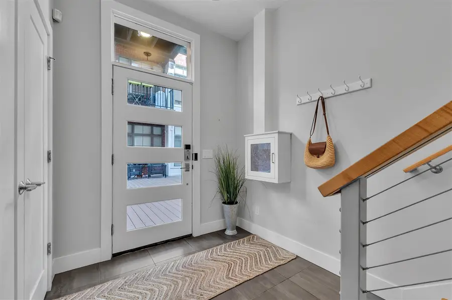 414 N Main #14, Ann Arbor, MI 48104 - #3