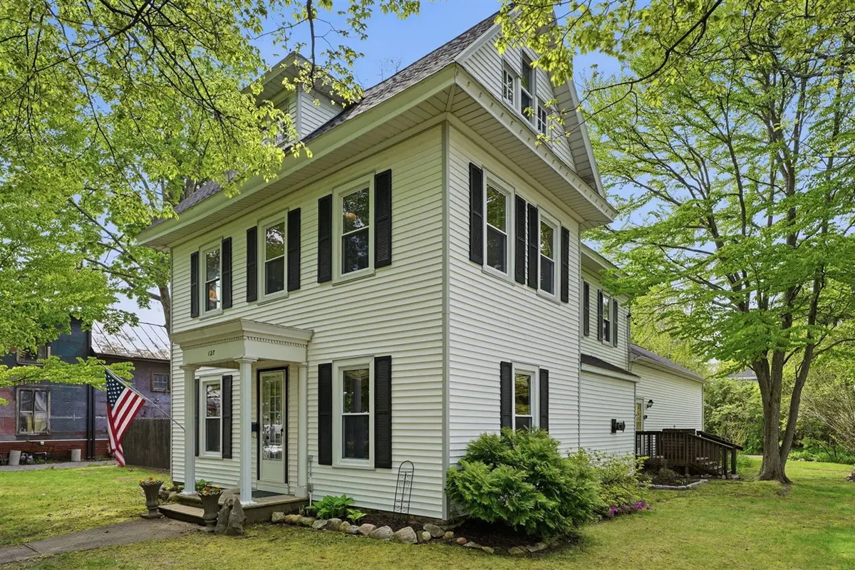 127 W Bridge, Plainwell, MI 49080 - #1