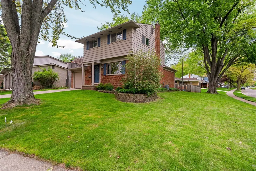 683 Canterbury, Saline, MI 48176 - #3