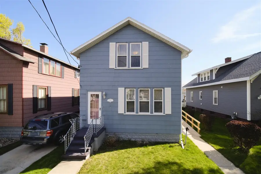 19 Clay, Manistee, MI 49660 - #2