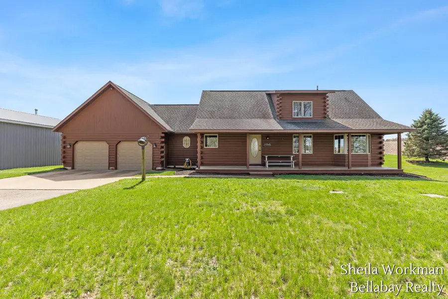 7320 100th, Caledonia, MI 49316 - #3