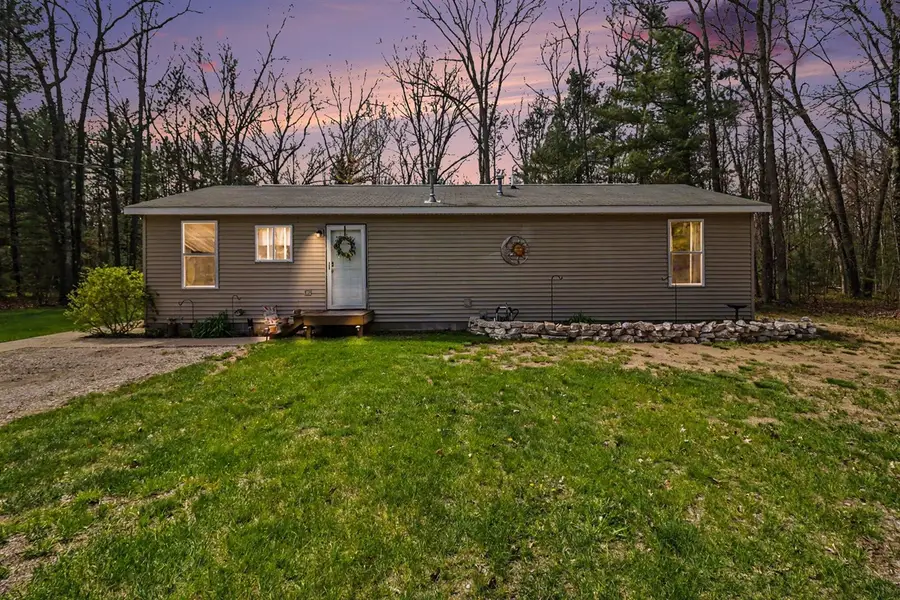 734 Skocelas, Manistee, MI 49660 - #3