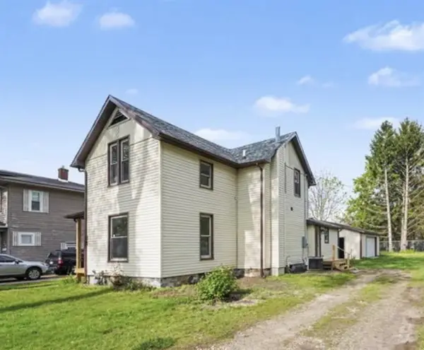112 N Andrews, Three Rivers, MI 49093