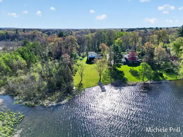 937 Bruce, Middleville, MI 49333