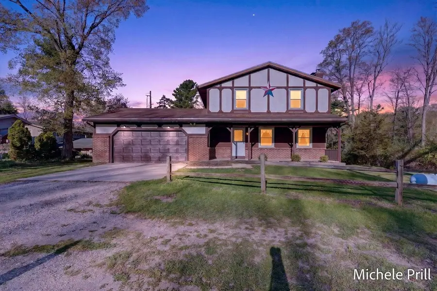937 Bruce, Middleville, MI 49333 - #3
